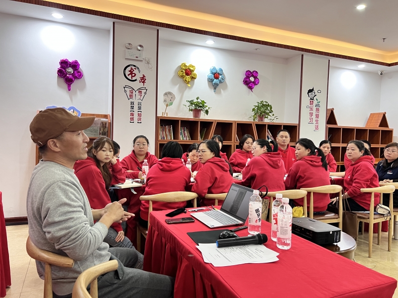 衡陽書畫考級服務(wù)中心赴黎明練字指導(dǎo)書畫等級考試工作