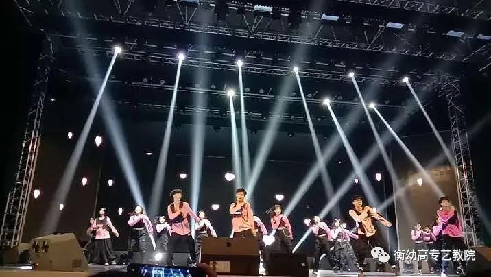 出彩迎新晚會 ▏暢想青春，放飛夢想