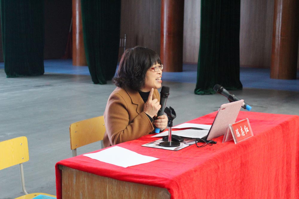 自知?自愛(ài)?自律——衡陽(yáng)幼兒師范高等專(zhuān)科學(xué)校耒陽(yáng)學(xué)院舉行女生專(zhuān)題教育講座