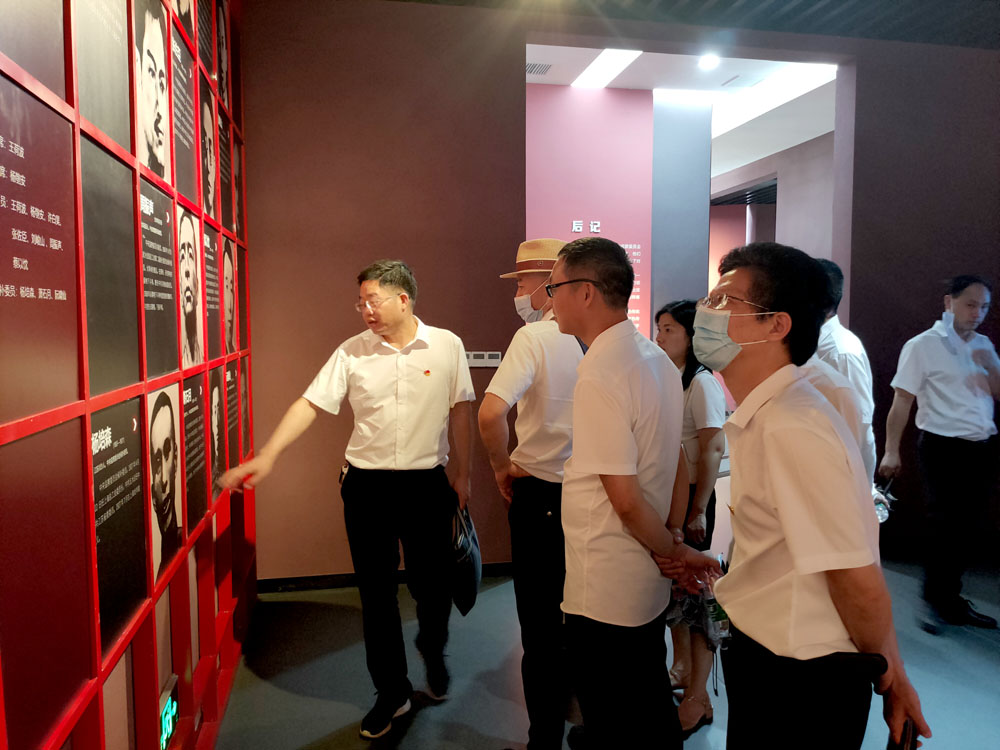 重溫崢嶸歲月，堅(jiān)定初心使命——衡陽幼高專耒陽學(xué)院黨總支開展主題黨日活動(dòng)