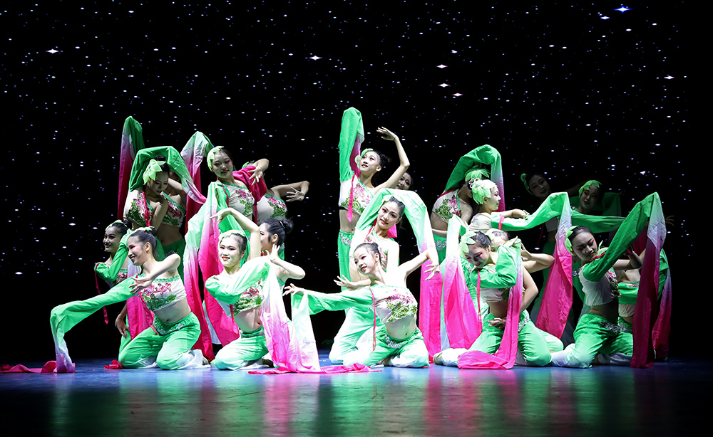 衡陽幼高專舉行慶祝第37個(gè)教師節(jié)表彰大會(huì)