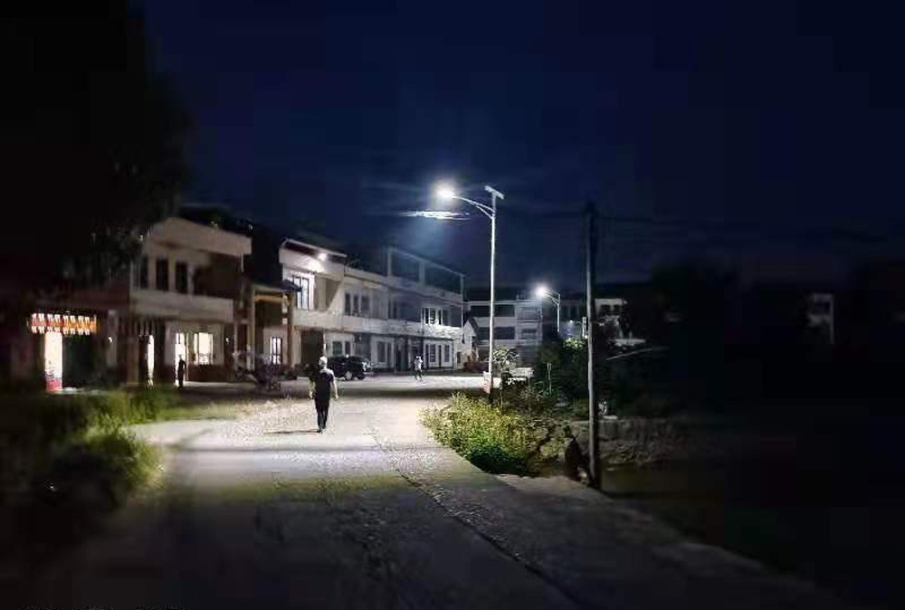 路燈亮了，村民的心里也敞亮了 ——衡陽(yáng)幼高專(zhuān)持續(xù)推進(jìn)黨史學(xué)習(xí)教育“為民辦實(shí)事”活動(dòng)側(cè)記