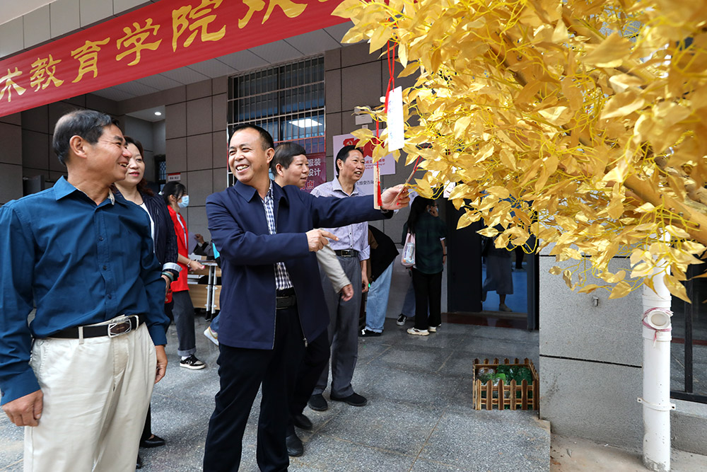 金秋十月，溫情迎新——衡陽幼高專喜迎2021級高招大專新生