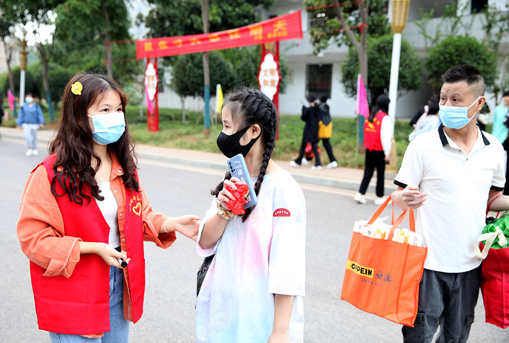 金秋十月，溫情迎新——衡陽幼高專喜迎2021級高招大專新生