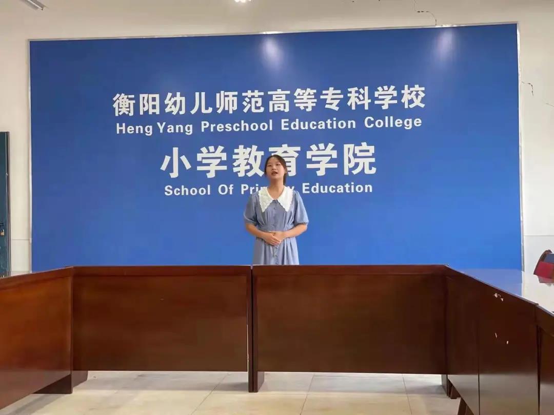 愛我國(guó)防，愛我中華！