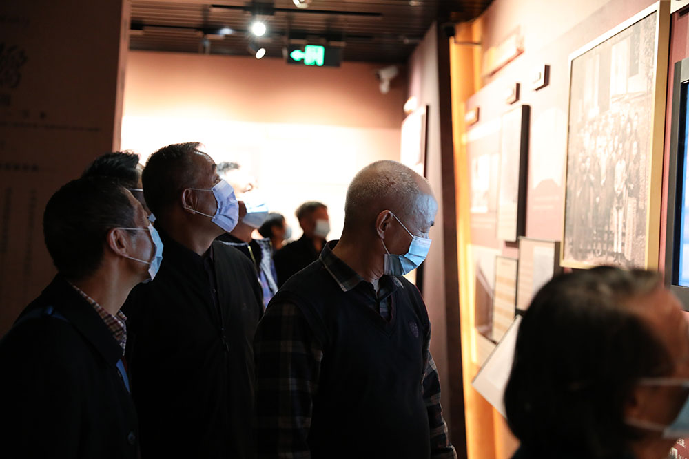 老驥伏櫪寫春秋，不忘初心話重陽 ——衡陽幼高專舉辦離退休老同志重陽節(jié)聯(lián)誼活動(dòng)