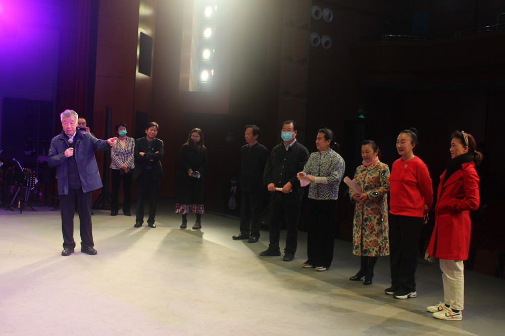 【衡陽日報(bào)】盧展工率全國政協(xié)京昆室調(diào)研組來湘調(diào)研 【衡陽日報(bào)】盧展工率全國政協(xié)京昆室調(diào)研組來湘調(diào)研