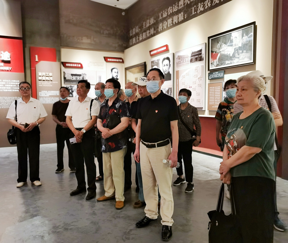緬懷革命先烈，激發(fā)愛國情懷 一一離退休黨總支組織黨員參觀水口山工人運動紀(jì)念館