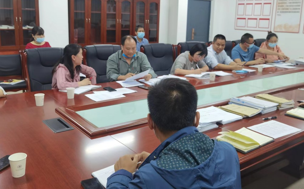 我校開(kāi)展重點(diǎn)工作專項(xiàng)督導(dǎo) 我校開(kāi)展重點(diǎn)工作專項(xiàng)督導(dǎo)