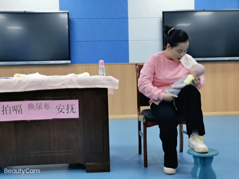 我校學(xué)子在全國(guó)職業(yè)院校早期教育專業(yè)保教技能競(jìng)賽中創(chuàng)佳績(jī)