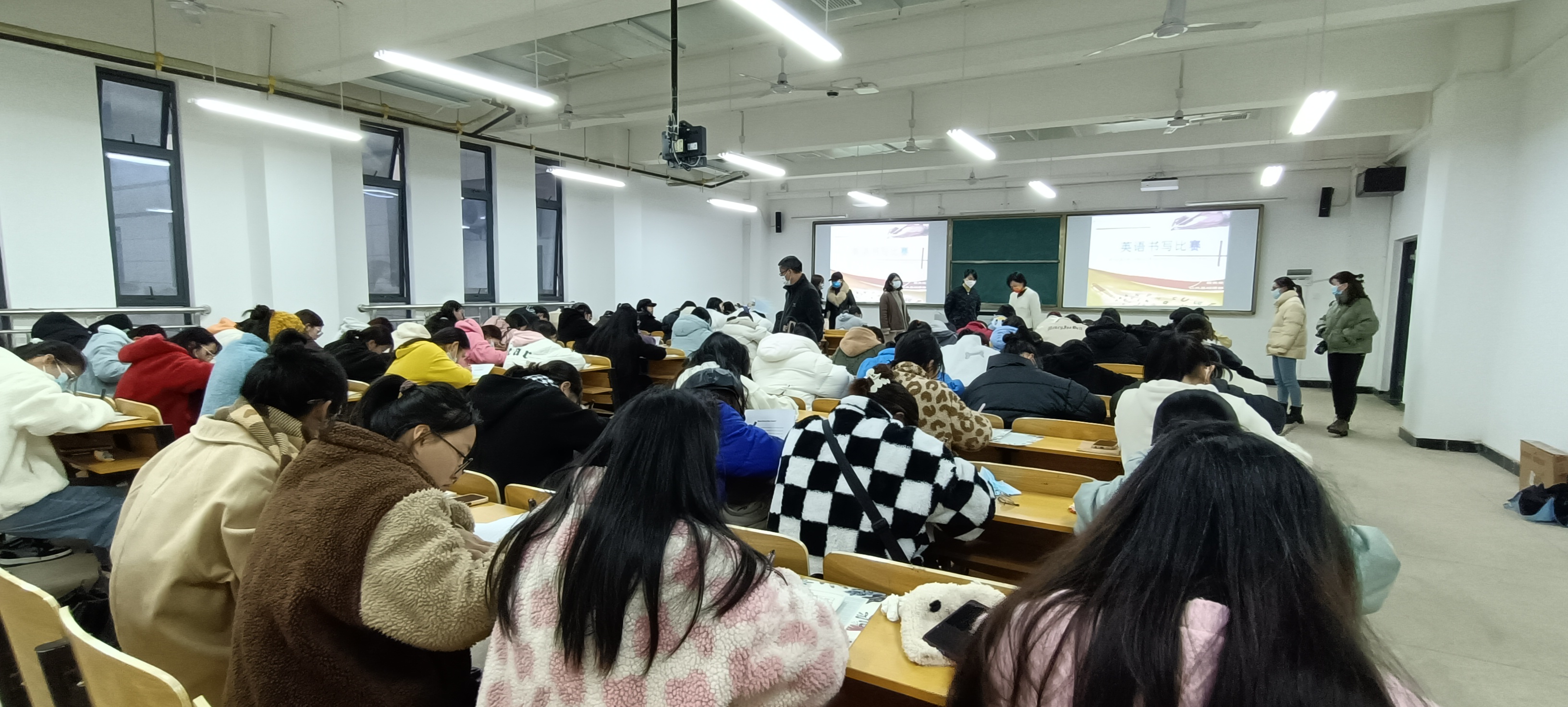 見字如面，“英”你精彩 ---衡陽幼兒師范高等專科學(xué)校舉行第三屆英語書寫大賽活動