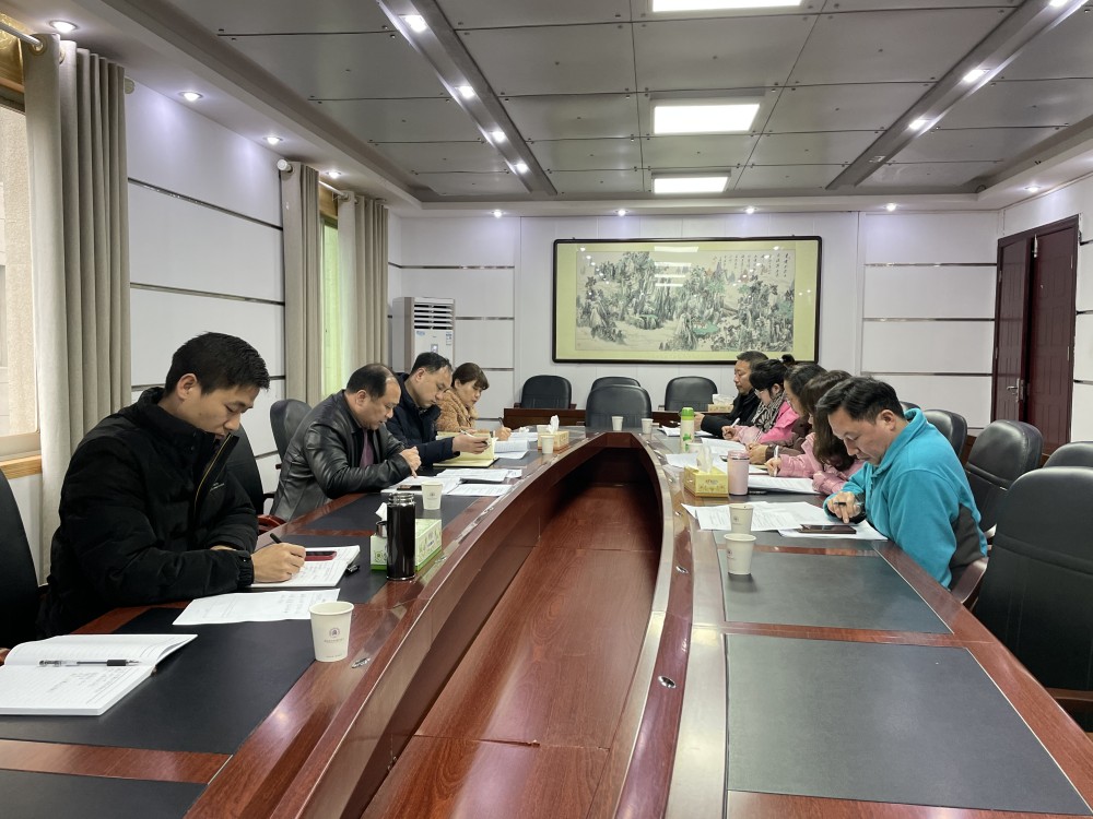 細(xì)督善導(dǎo)促提升，護航教學(xué)穩(wěn)質(zhì)量