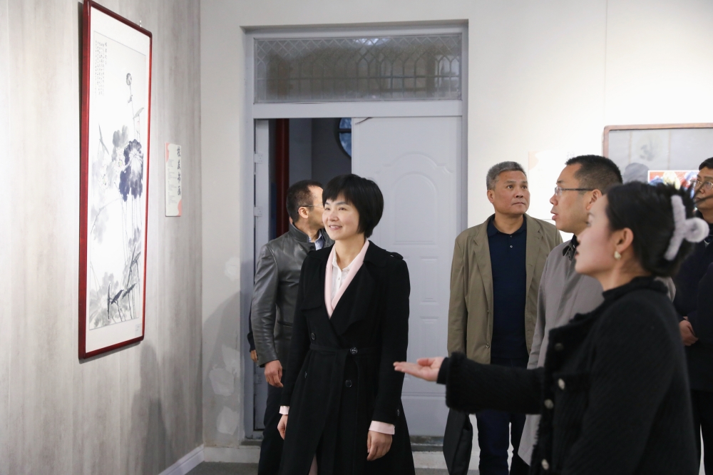 益陽(yáng)師范高等專(zhuān)科學(xué)校一行來(lái)我?？疾煺{(diào)研