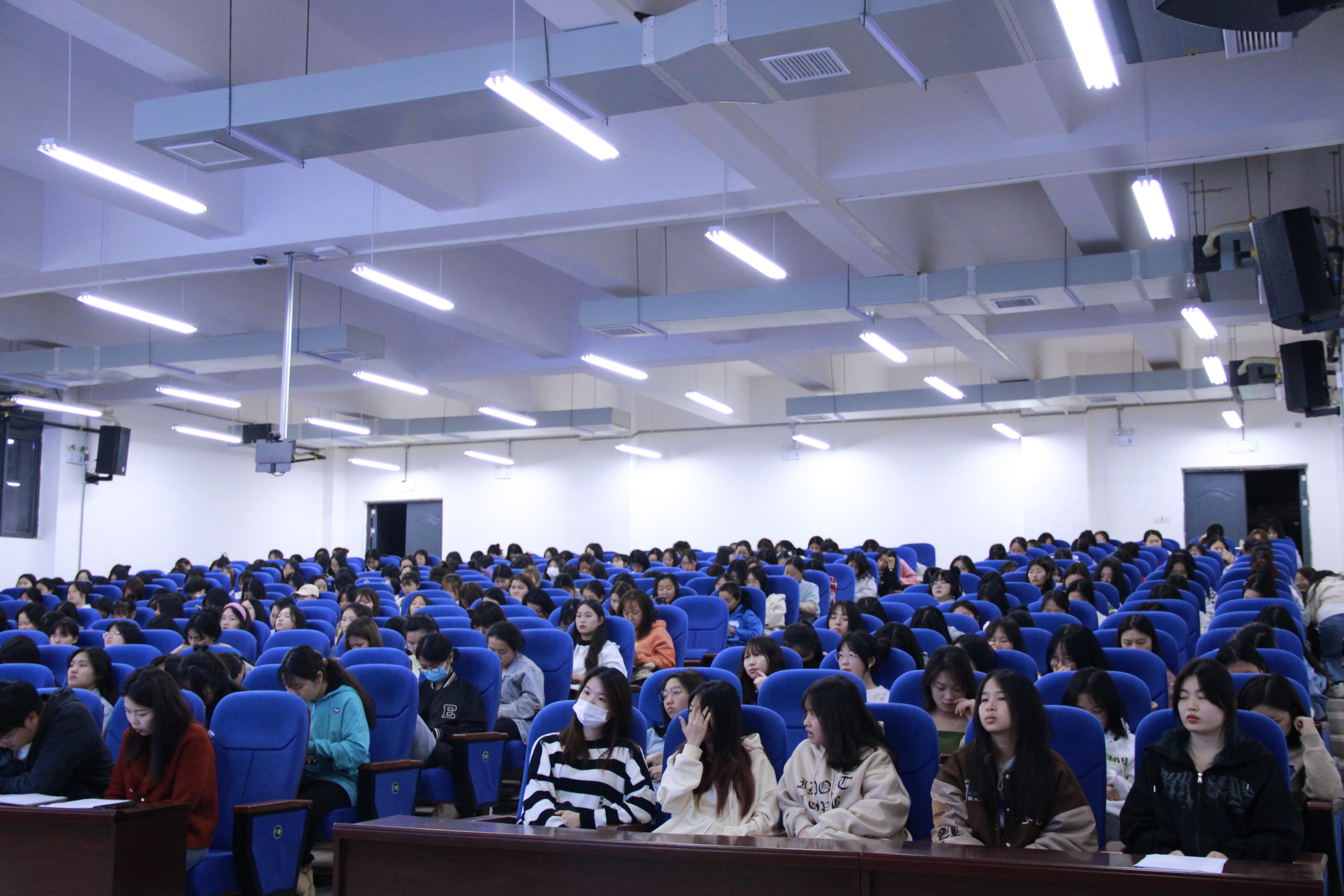 促寢室管理，強學(xué)風(fēng)建設(shè)—— 學(xué)前教育系召開全體寢室長會議