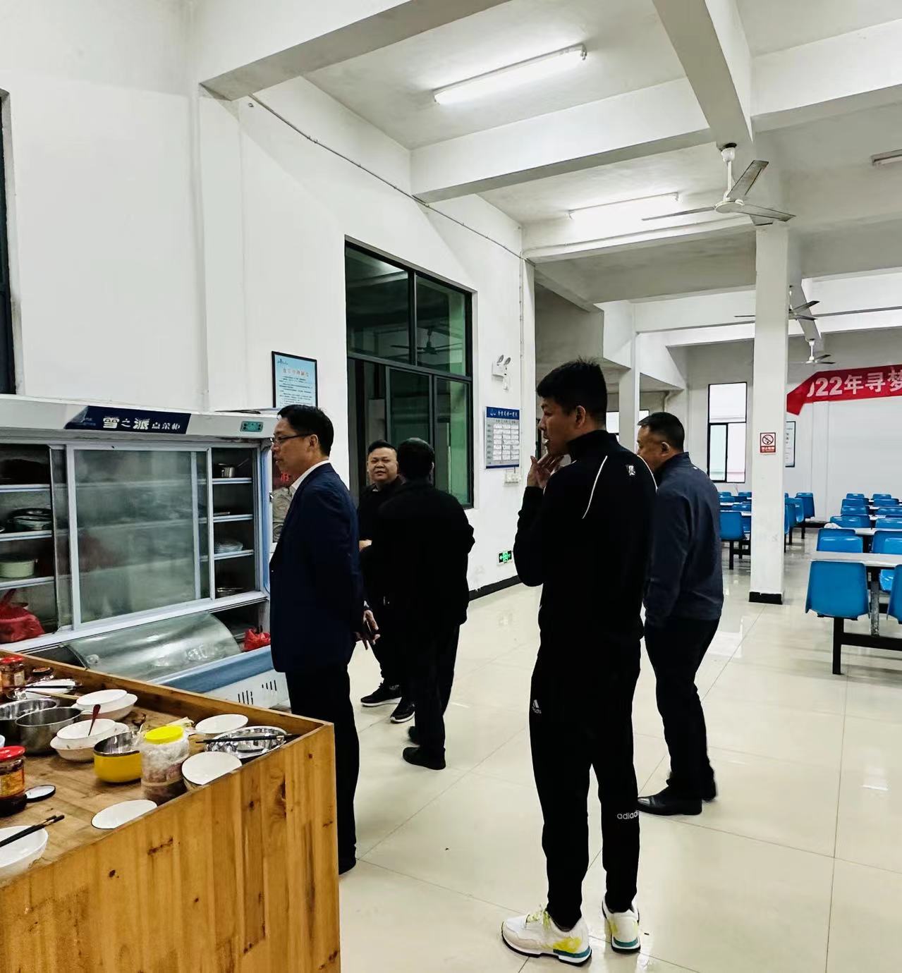 李來清率隊(duì)赴惠州、鷹潭訪企拓崗促就業(yè)