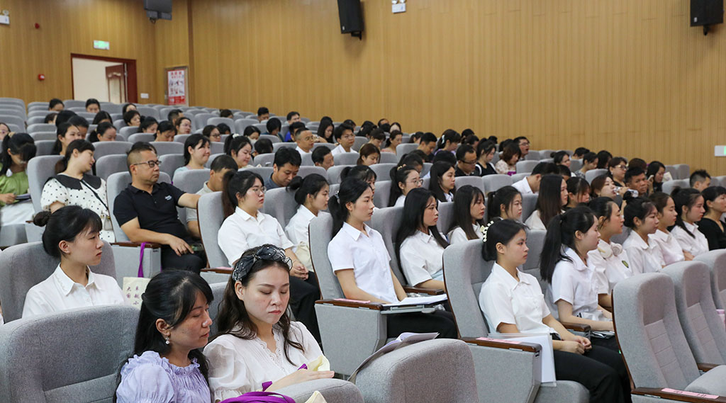 2023年衡陽(yáng)市市級(jí)教師培訓(xùn)班順利在我校開班 2023年衡陽(yáng)市市級(jí)教師培訓(xùn)班順利在我校開班